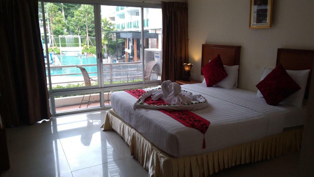 Rajadhani Hotel Pattaya Extérieur photo